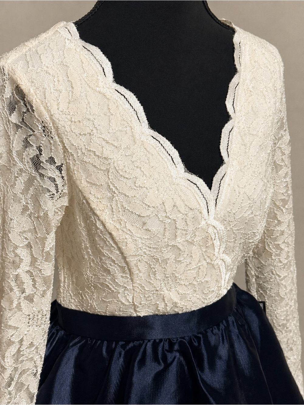 Speechless Girls Size 7 Ivory Lace Navy Satin Party Dress Long Sle - Picture 2 of 10